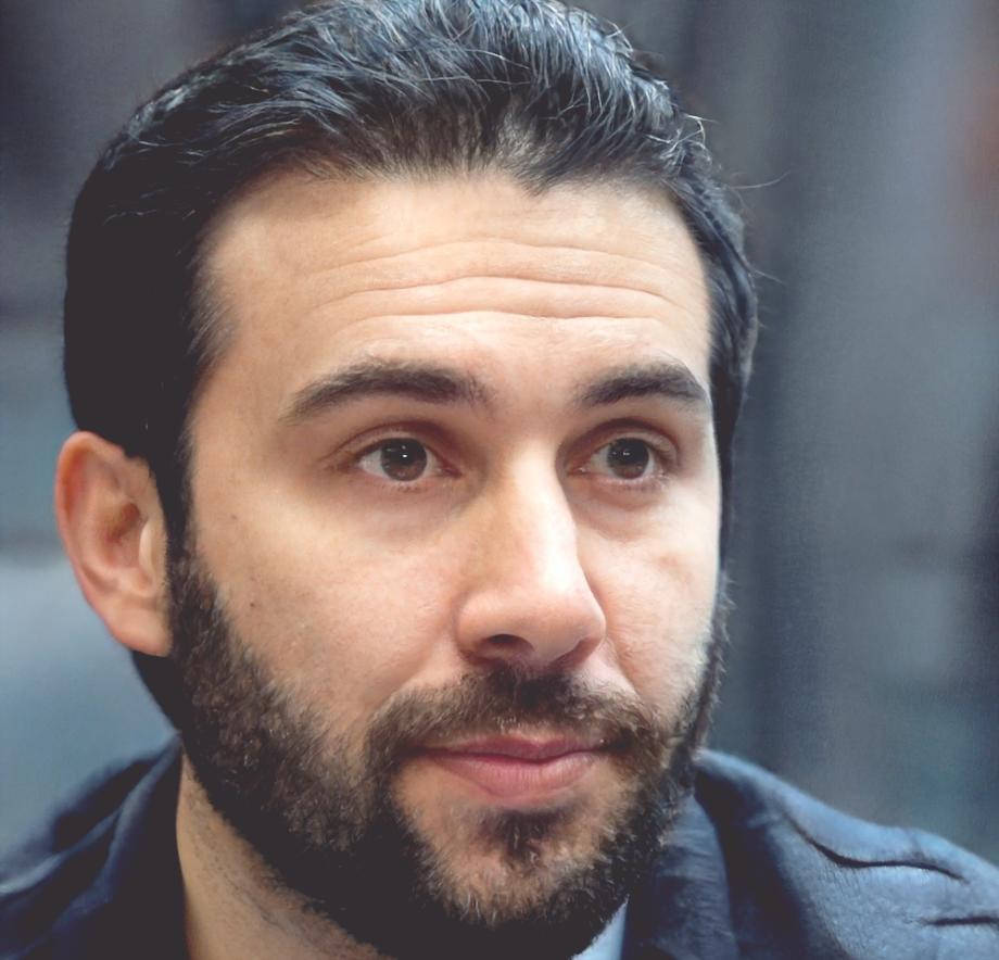 Carlos Mendoza, Director de Finanzas Corporativas